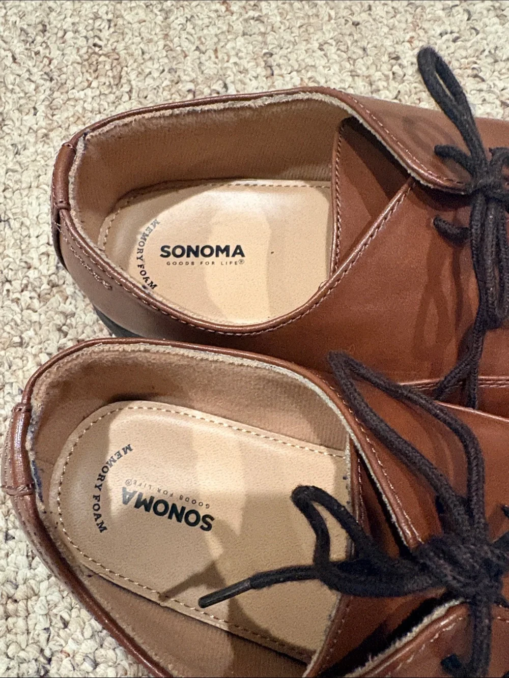 Boys size 7 Classic Brown Leather Lace-Up Dress Shoes